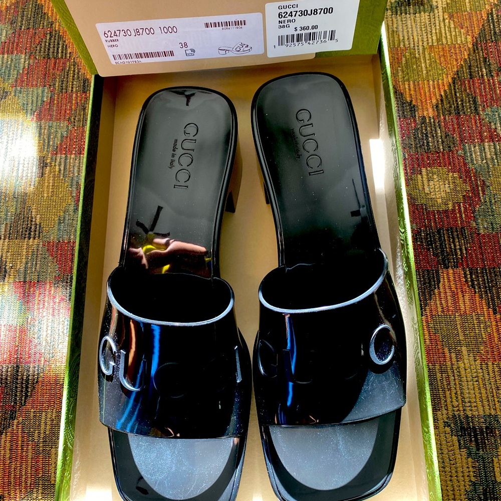 Sandals, Black, Gucci, Size 8 Women's